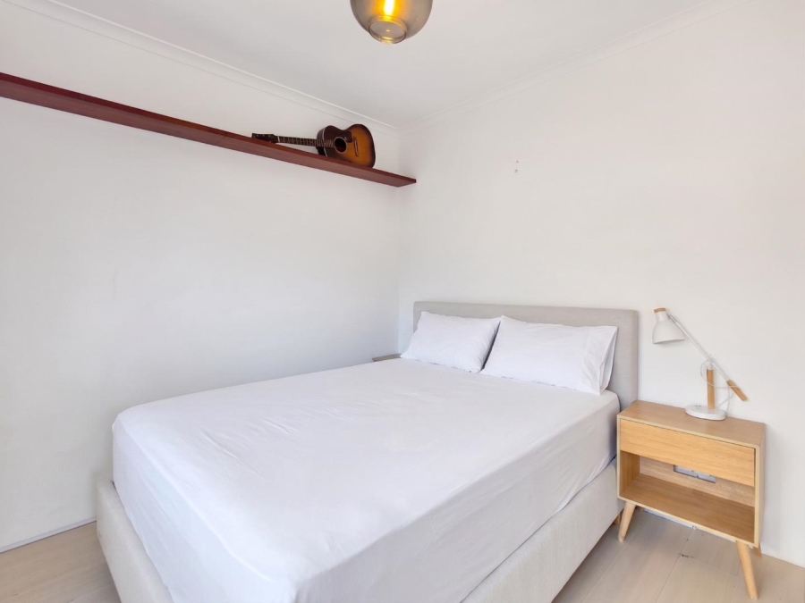 To Let 1 Bedroom Property for Rent in Sea Point Western Cape